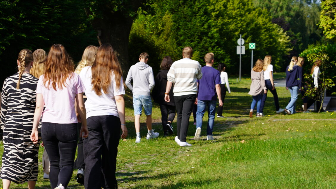 Die Schülerinnen und Schüler wollten die Chance nutzen, sich die vielfältigen Bereiche einer modernen Mediengruppe anzuschauen.